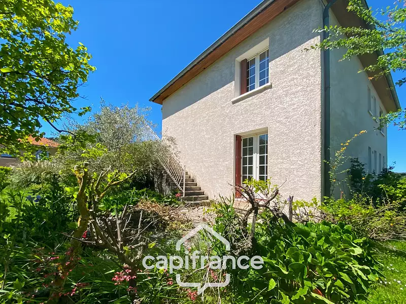 Maison, 153 m²