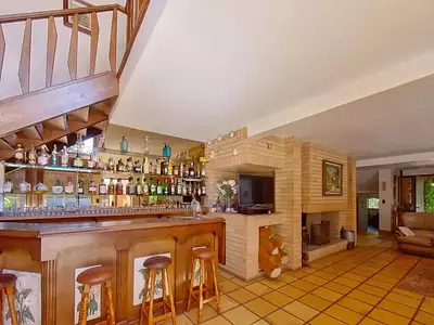 Maison, 340 m²