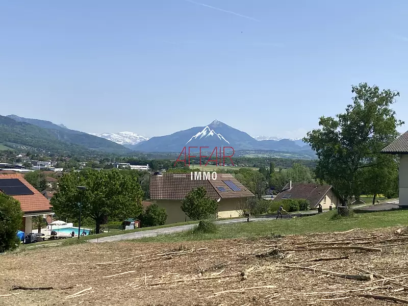 Terrain, 1 181 m²