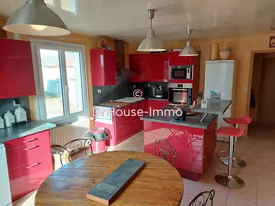 Maison, 200 m²