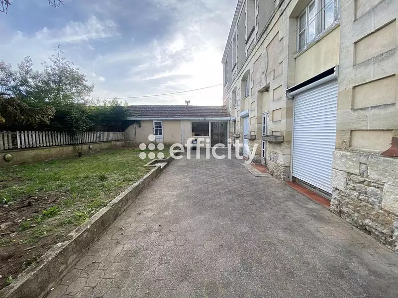 Immeuble, 386 m²