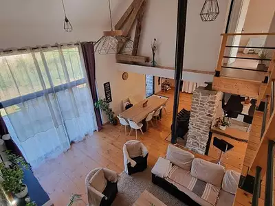 Maison, 196 m²