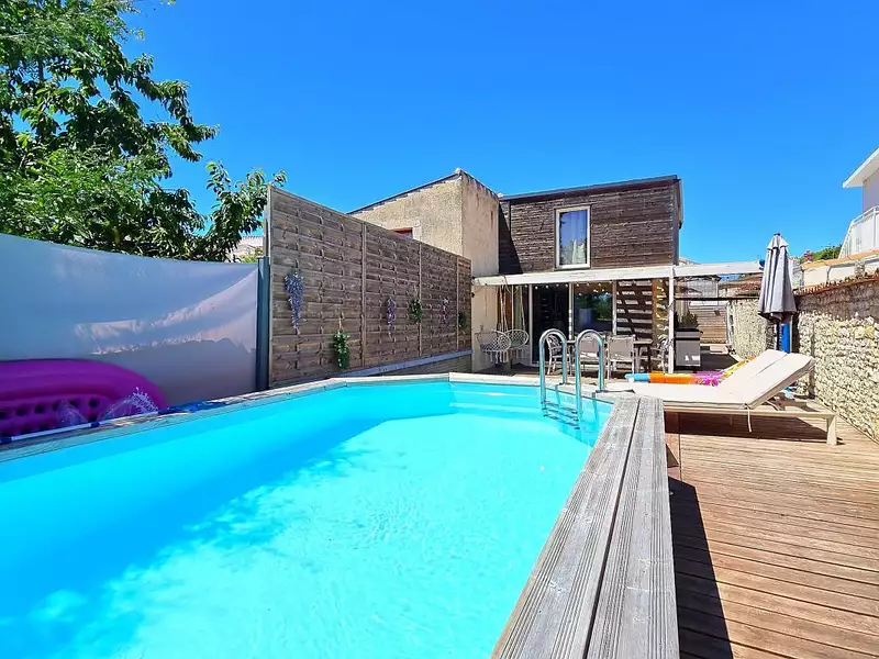 Maison, 162 m²