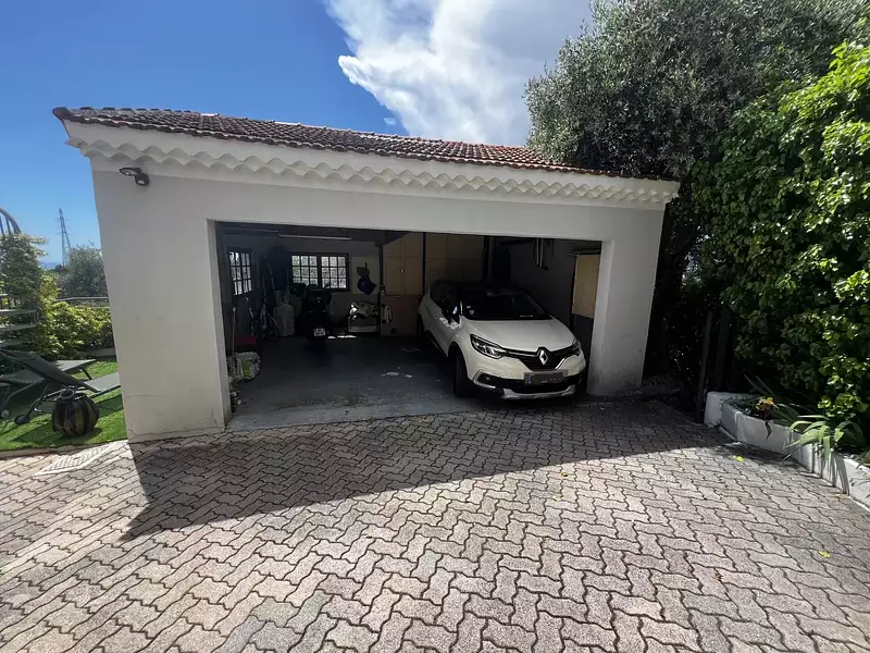 Maison, 220 m²