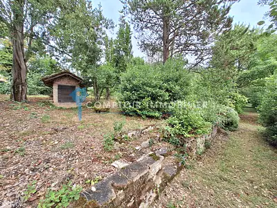 Maison, 240 m²