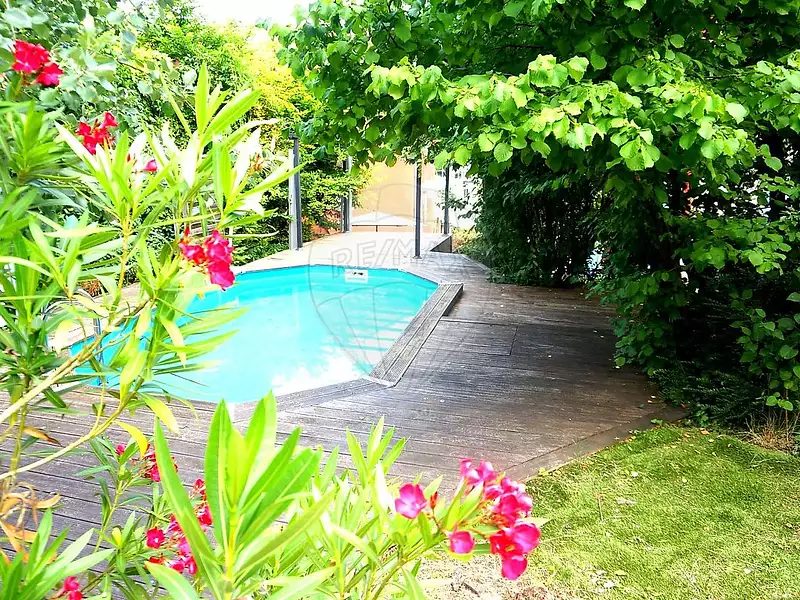 Maison, 207 m²