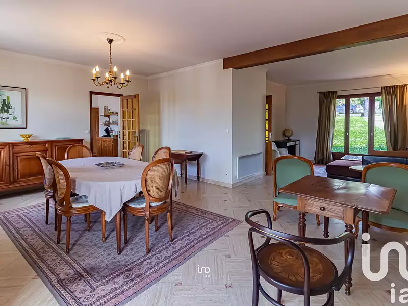 Maison, 176 m²