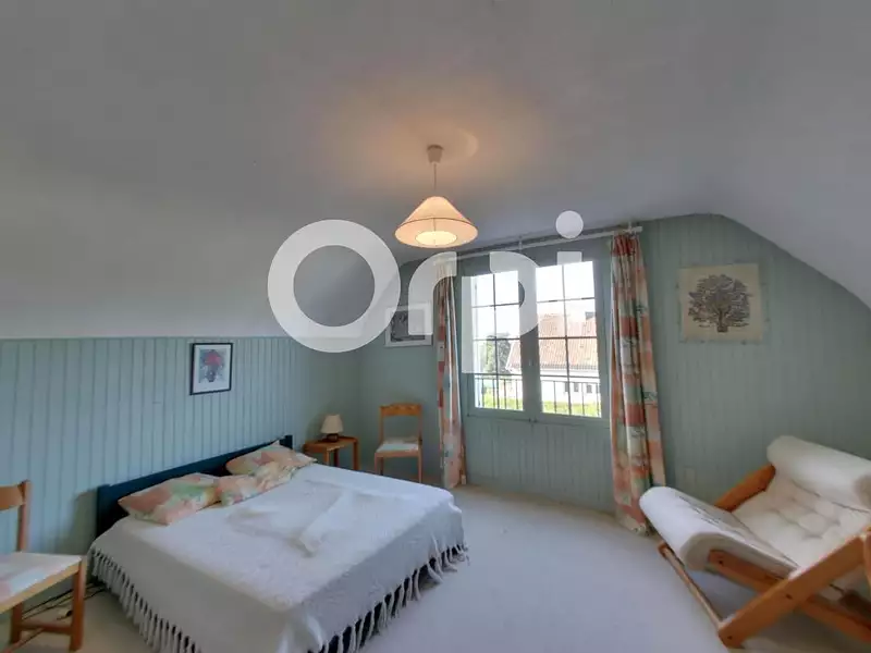 Maison, 208 m²