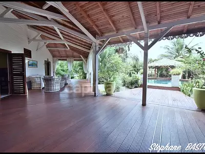 Maison, 153 m²