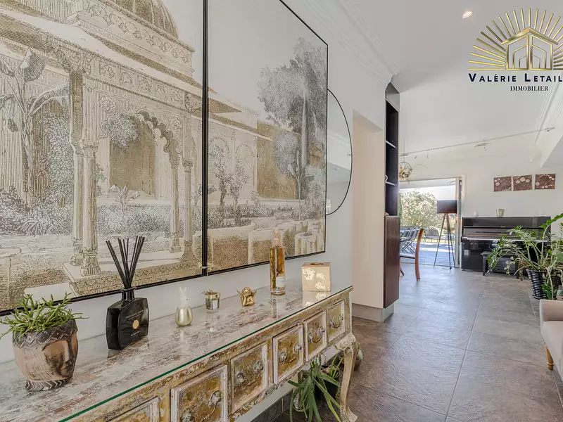 Maison, 249 m²