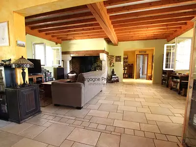 Maison, 283 m²