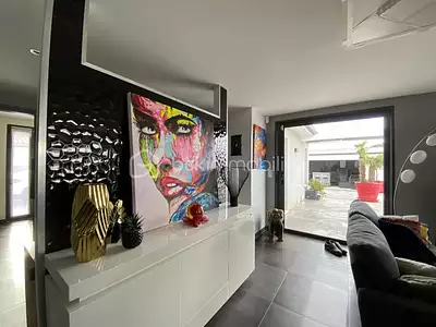 Maison, 260 m²