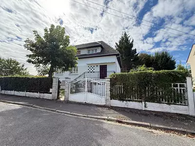 Maison, 163 m²