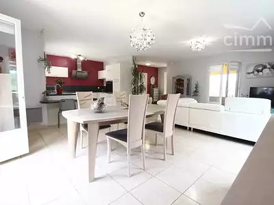 Maison, 105 m²