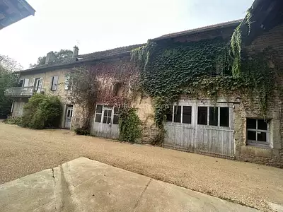 Immeuble, 156,18 m²