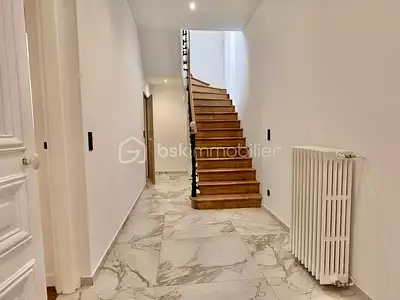 Maison, 235 m²