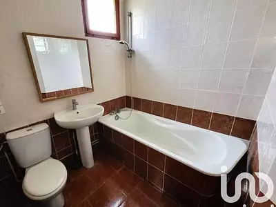 Maison, 200 m²
