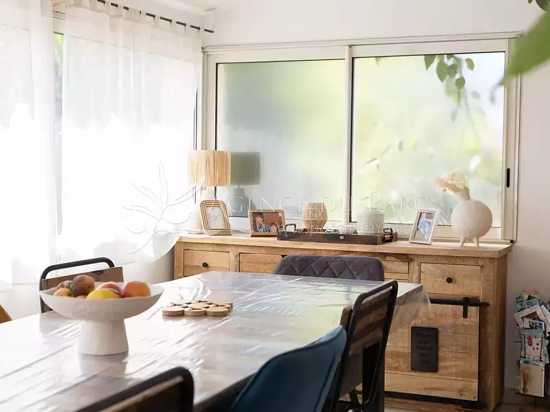 Maison, 168 m²