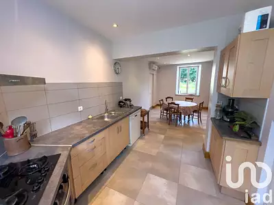 Maison, 185 m²