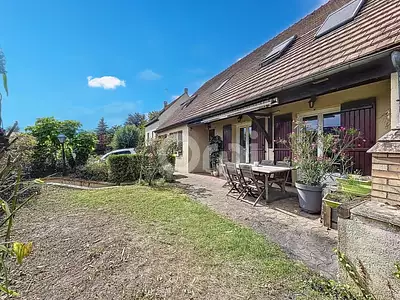 Maison, 166 m²