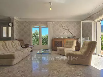 Maison, 132 m²