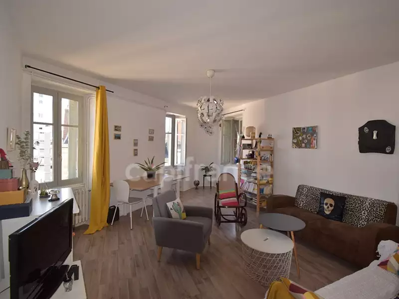 Immeuble, 292 m²