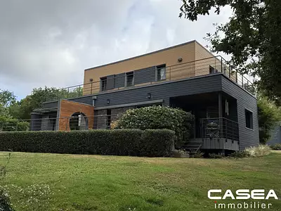 Maison, 230 m²