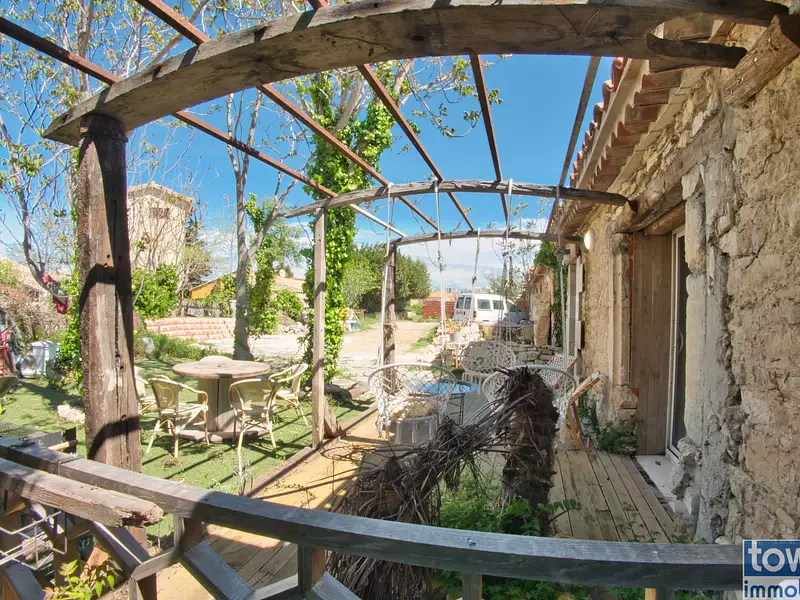 Maison, 343 m²