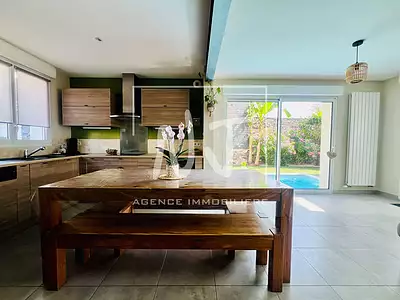 Maison, 91 m²
