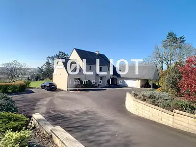 Maison, 300 m²