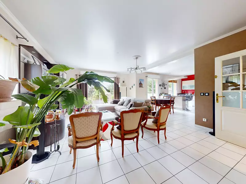 Maison, 200 m²