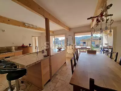 Maison, 200 m²