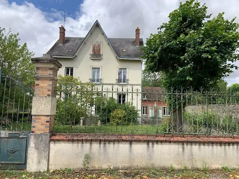 Maison, 230 m²