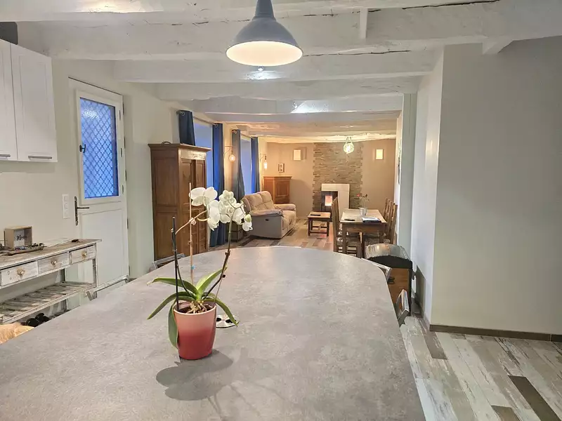 Maison, 166 m²