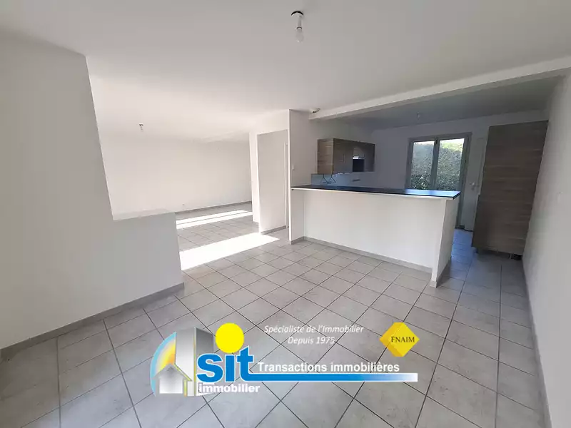 Maison, 117 m²
