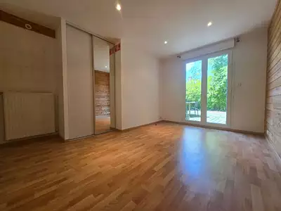 Maison, 163 m²
