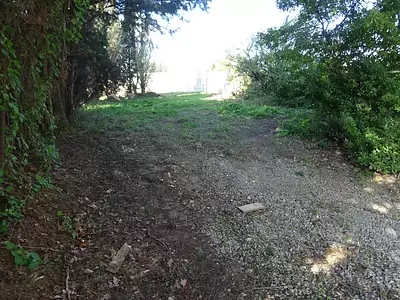 Terrain, 1 357 m²