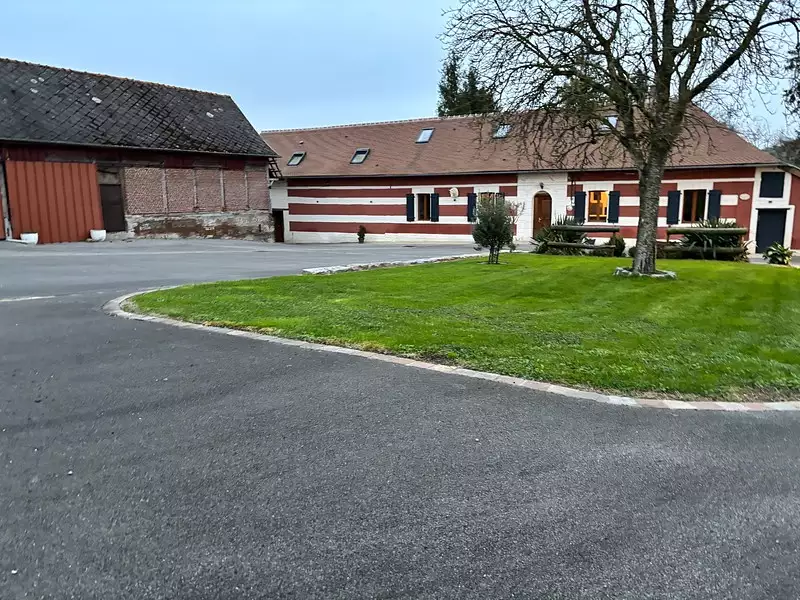 Maison, 260 m²