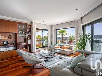 Appartement, 239 m²