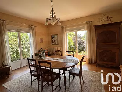 Maison, 301 m²
