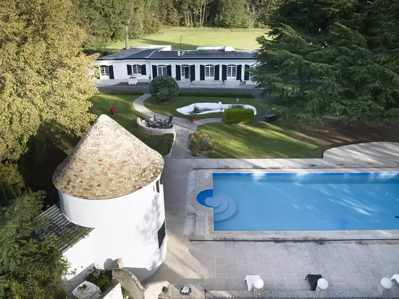 Maison, 227 m²