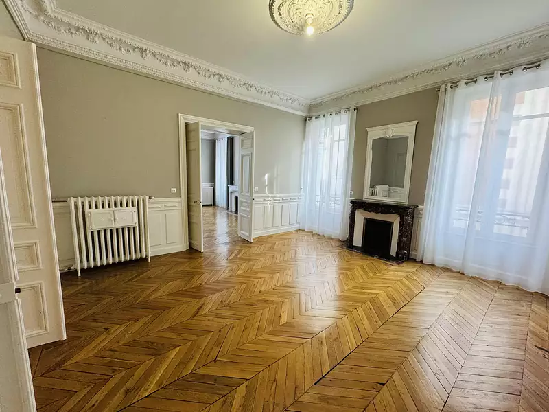 Appartement, 200 m²