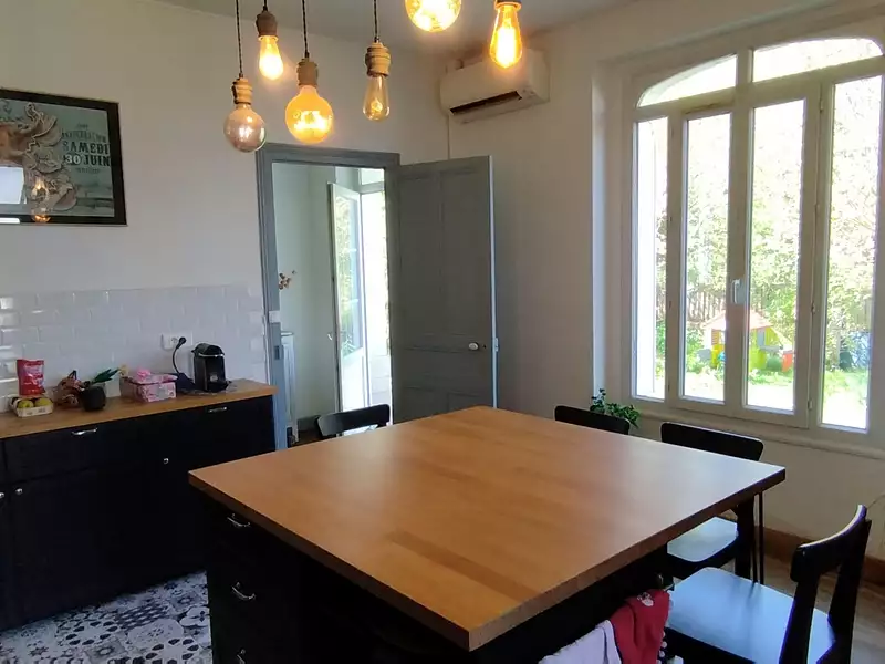 Maison, 205 m²