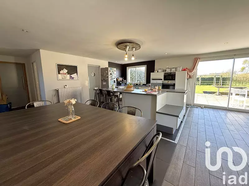 Maison, 179 m²