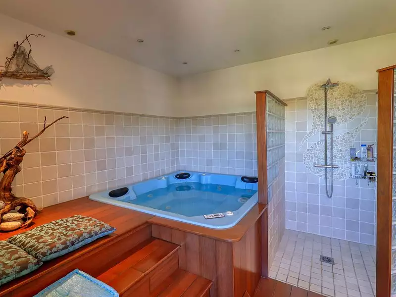 Maison, 254 m²