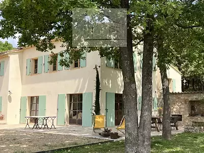 Maison, 190 m²