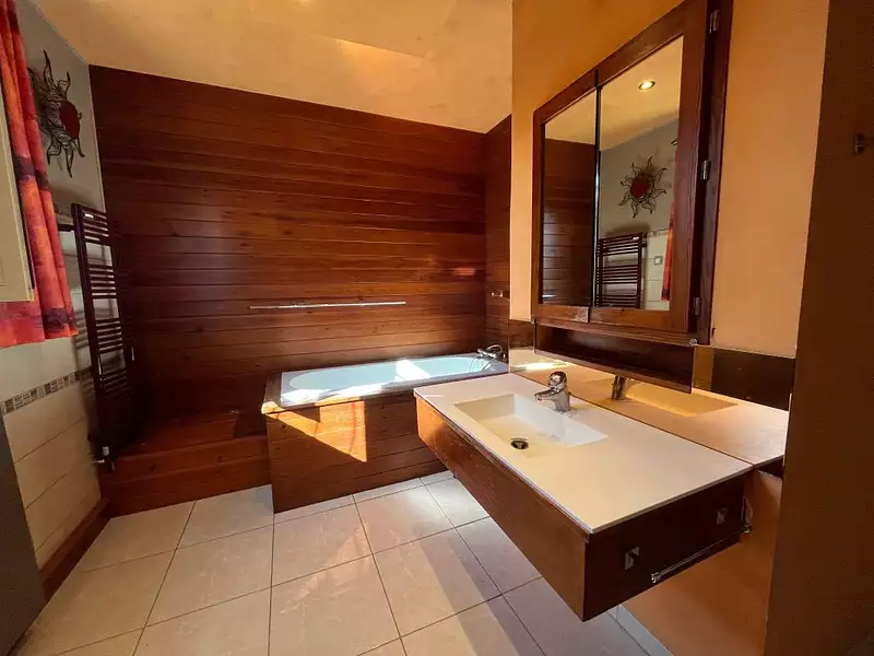 Maison, 153 m²