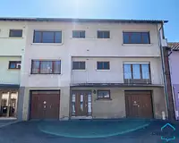 Maison, 240 m²
