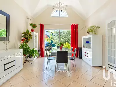 Maison, 228 m²