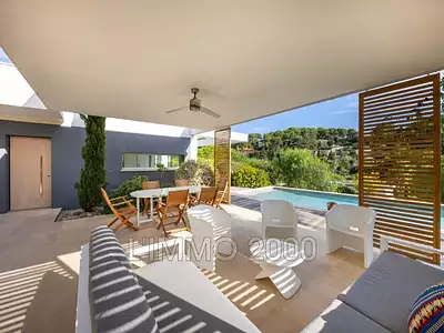 Maison, 306 m²